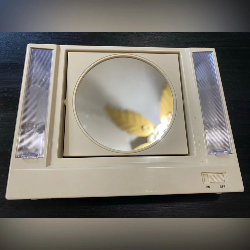 80s Vintage • Avon vanity mirror